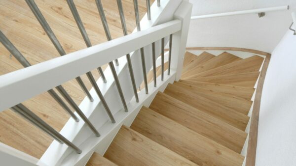Massief houten traptreden
